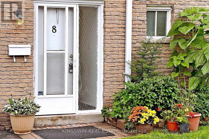 Property Photo:  300 Brideltown Circle 8  ON M1W 2G8 