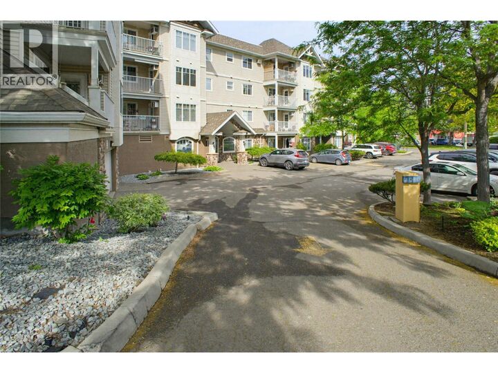 Property Photo: 120 Vernon Avenue 409 BC V2B 1L6