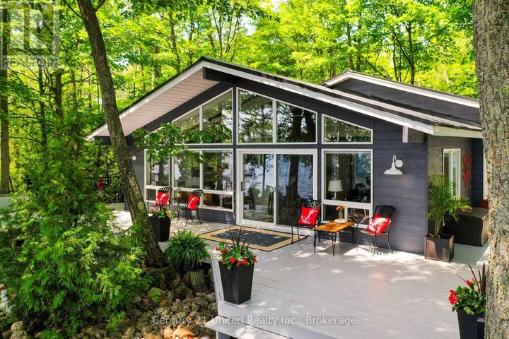Property Photo:  7004 Island 70  ON K0L 1T0 