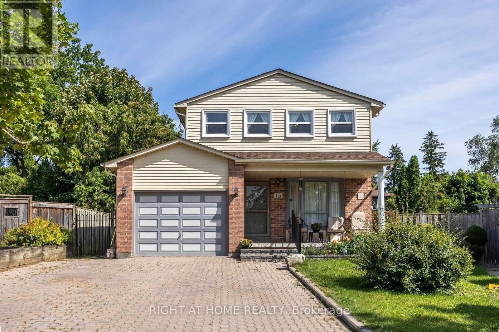 Property Photo: 13 Spring Street Bsmt ON L4A 7X1