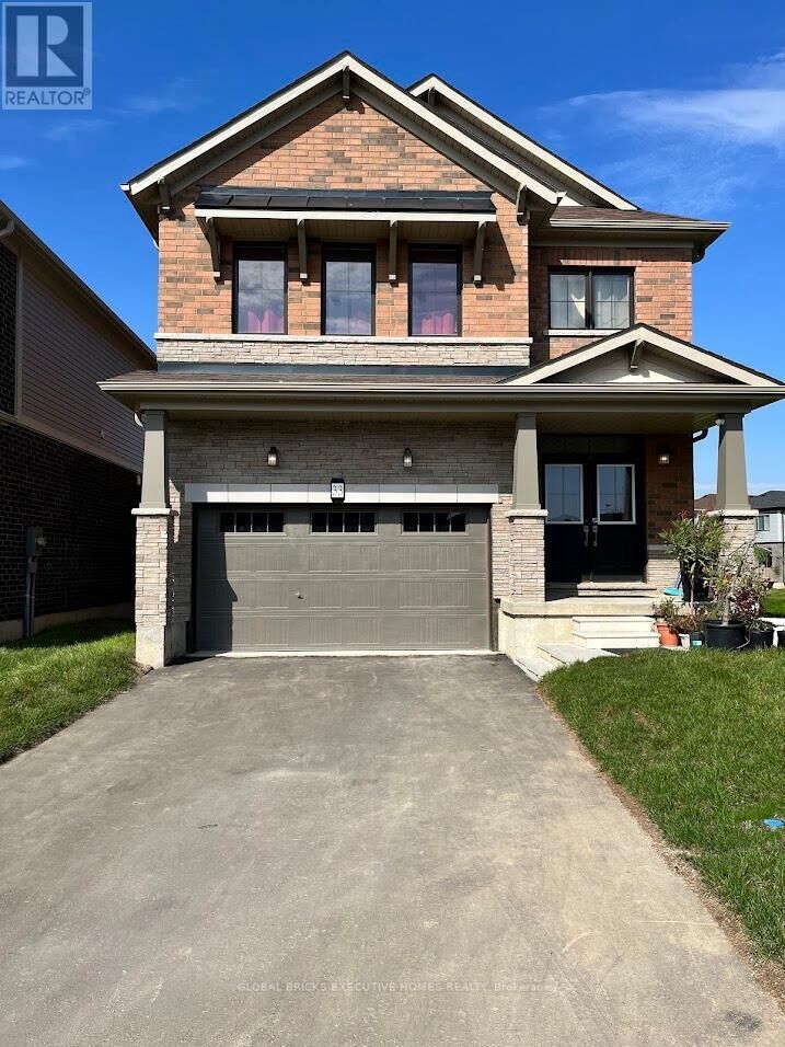 Property Photo: 33 Wintergreen Crescent ON N3W 0H9