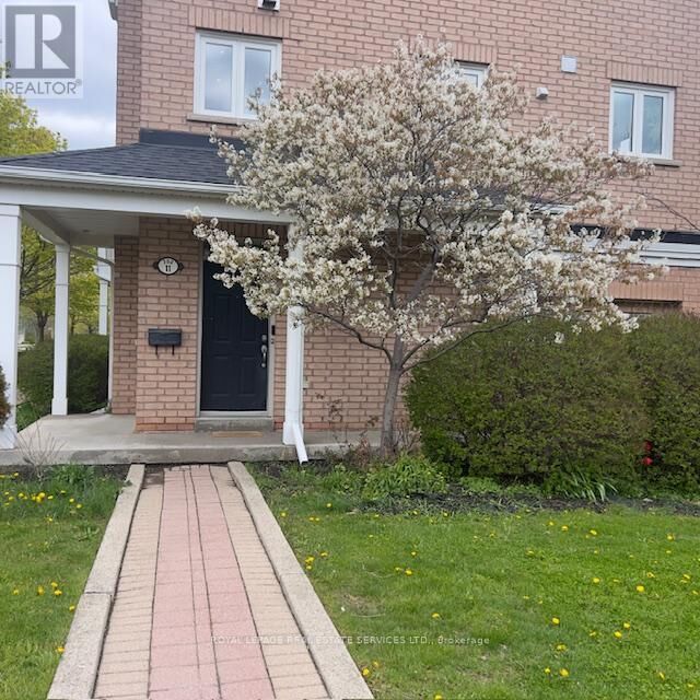 Property Photo: 200 Tenth Street 11 ON M8V 4E1