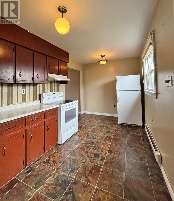 Property Photo:  7 Sherwood Avenue  NL A2H 1W6 