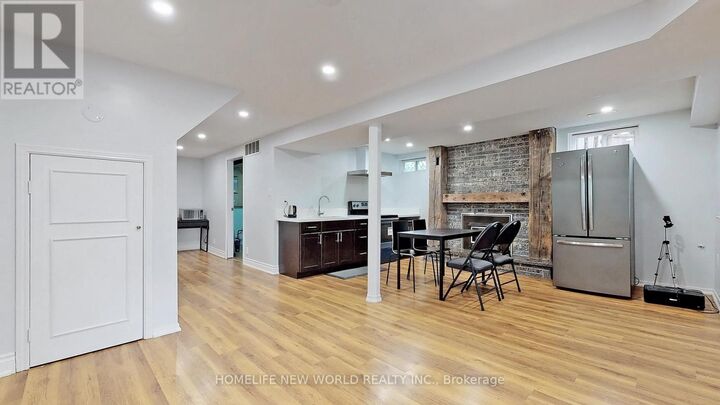 Property Photo:  3954 Selkirk Place Lower  ON L5L 3L5 