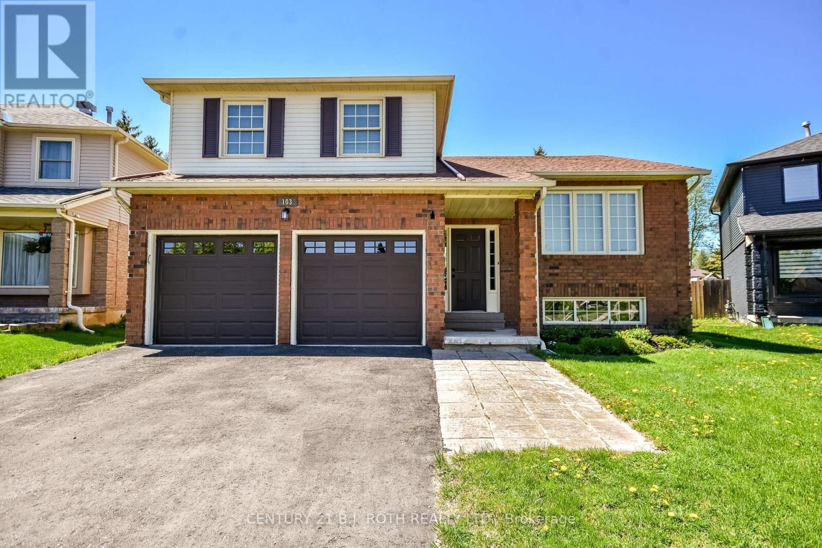 Property Photo:  103 Herrell Avenue  ON L4N 6T9 
