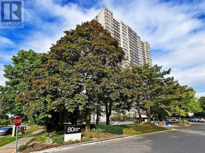 Property Photo: 80 Antibes Drive 2602 ON M2R 3N5
