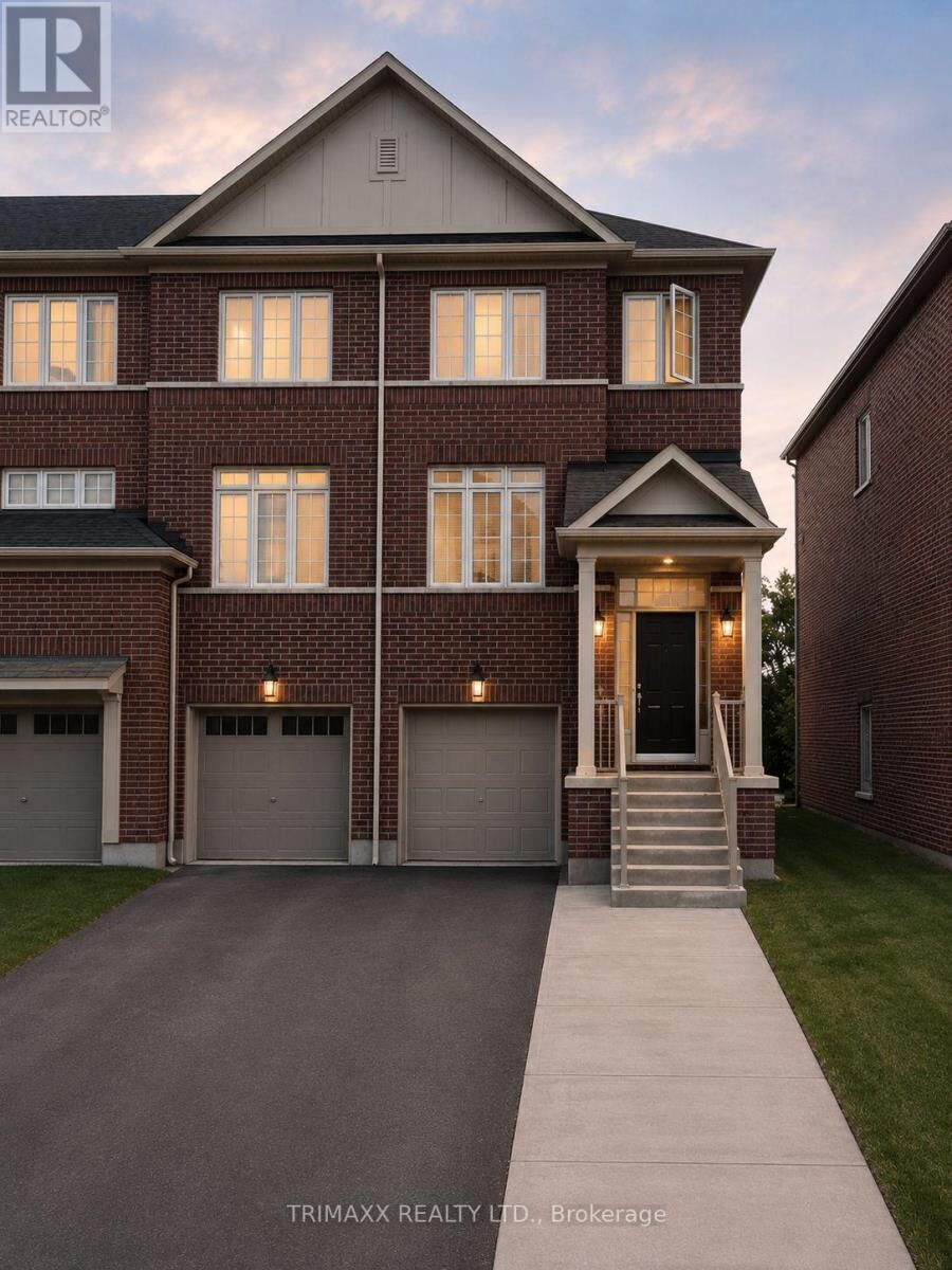 Property Photo: 25 Agava Street ON L7A 4S5