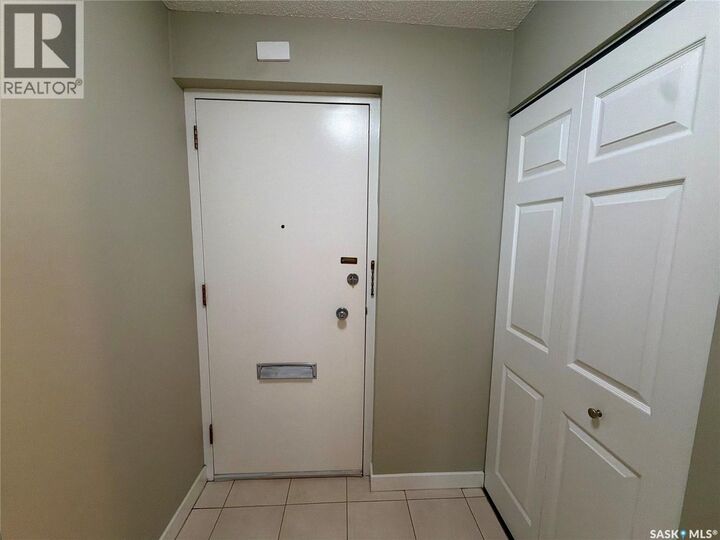 Property Photo: 206 4615 Rae Street SK S4S 3B2