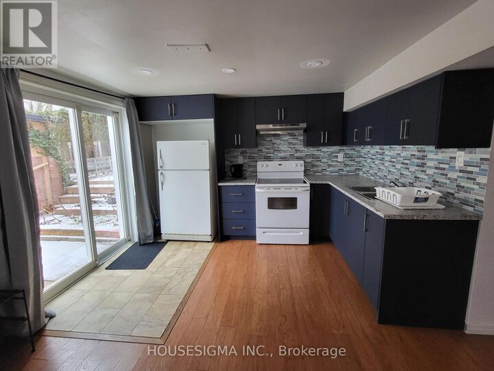 Property Photo: 79 Weir Crescent Lower ON M1E 3B2