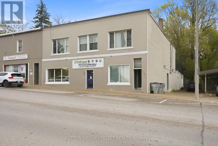 196-198 Queen Street East — photo 1