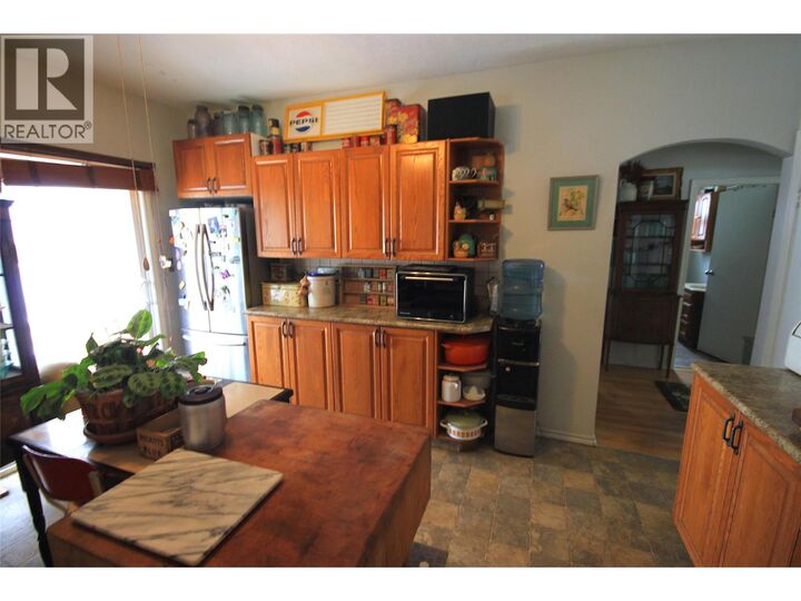Property Photo: 3208 35 Street BC V1T 6B7
