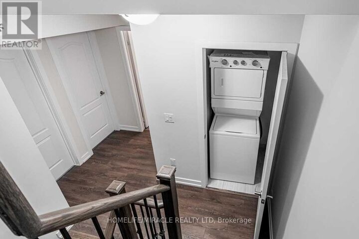 Property Photo:  30 Westmeath Lane 2516  ON L6B 0B1 