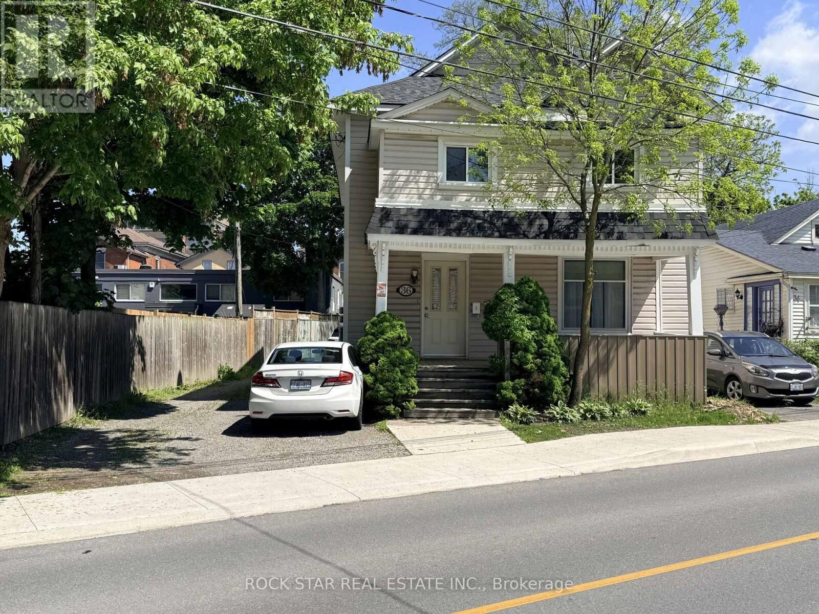Property Photo: 36 Lake Street 3 ON L2R 5W8