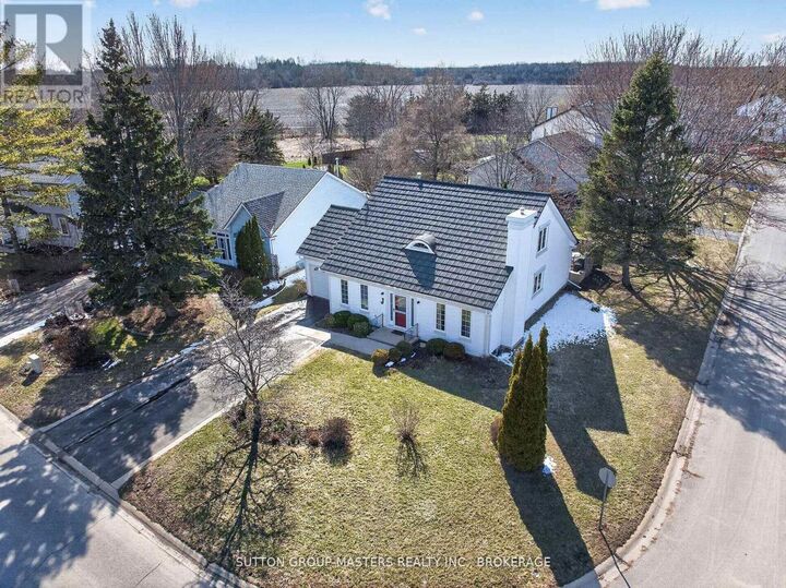 Property Photo:  16 Country Club Drive  ON K0H 1G0 
