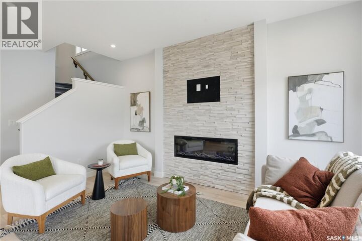 Property Photo:  266 Kostiuk Crescent  SK S7V 2A3 