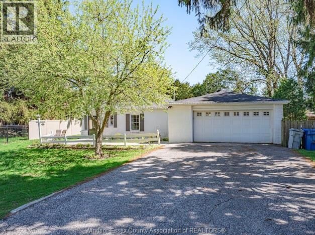 Property Photo: 312 Coronado Drive ON N8N 2E4