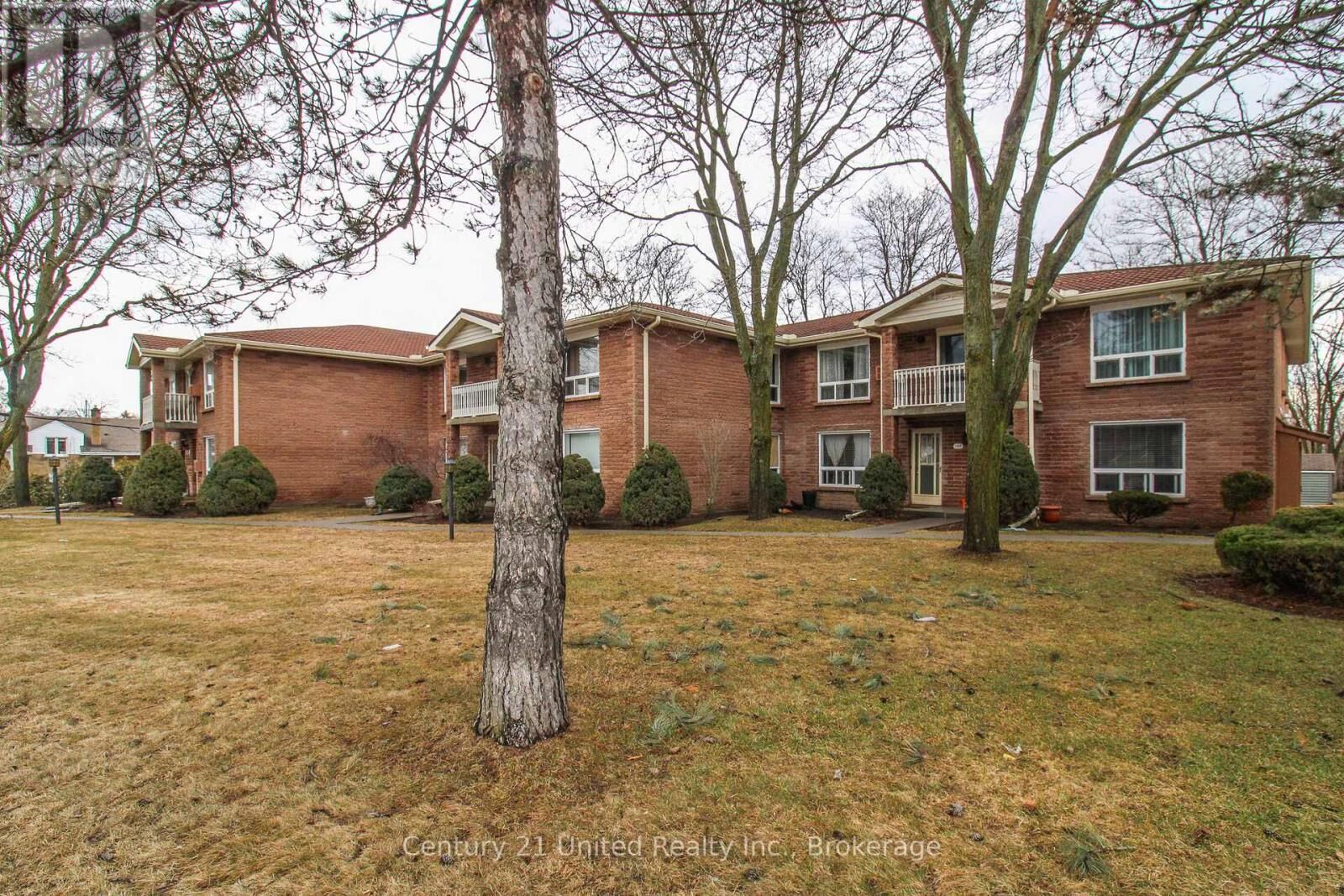 Photo de la propriété: 1110 Clonsilla Avenue 204 ON K9J 5Y5