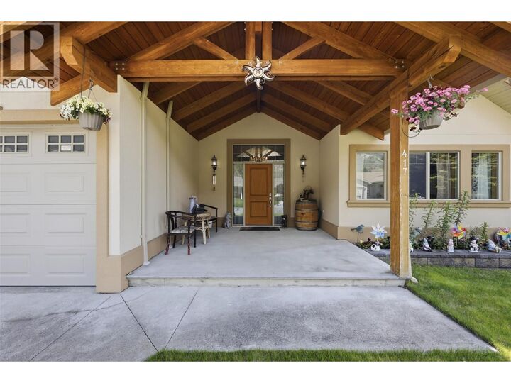 Property Photo: 417 Nueva Wynd BC V2H 1S1