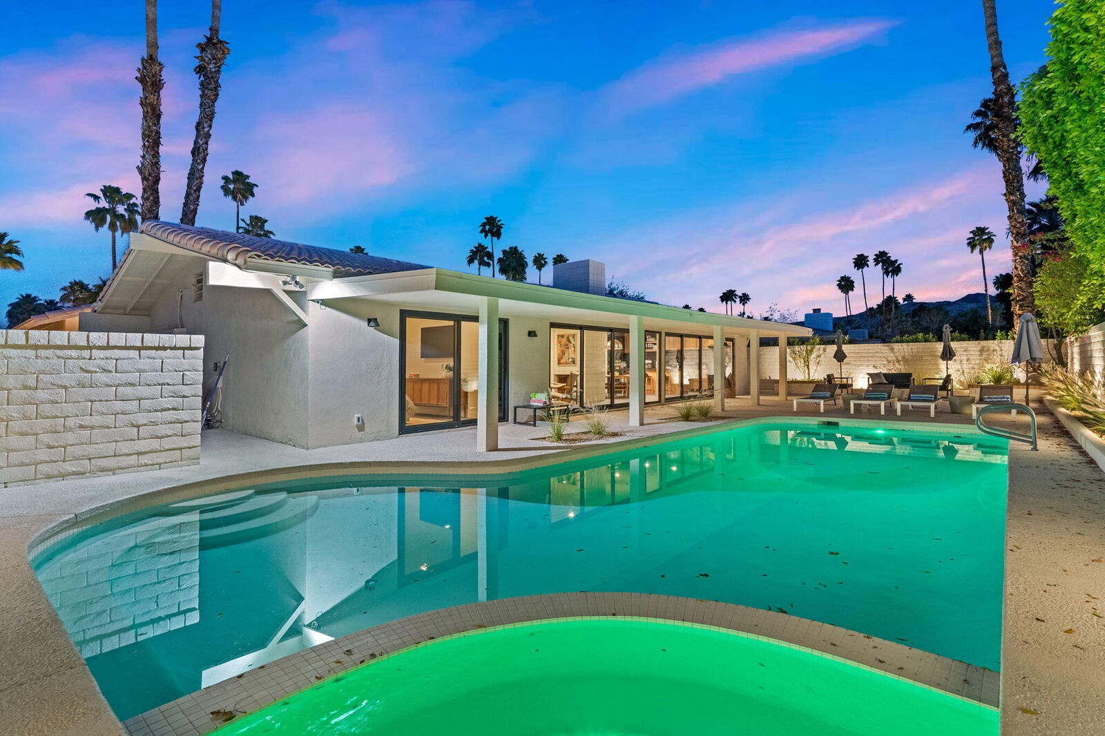 Property Photo:  2063 S Broadmoor Drive  CA 92264 