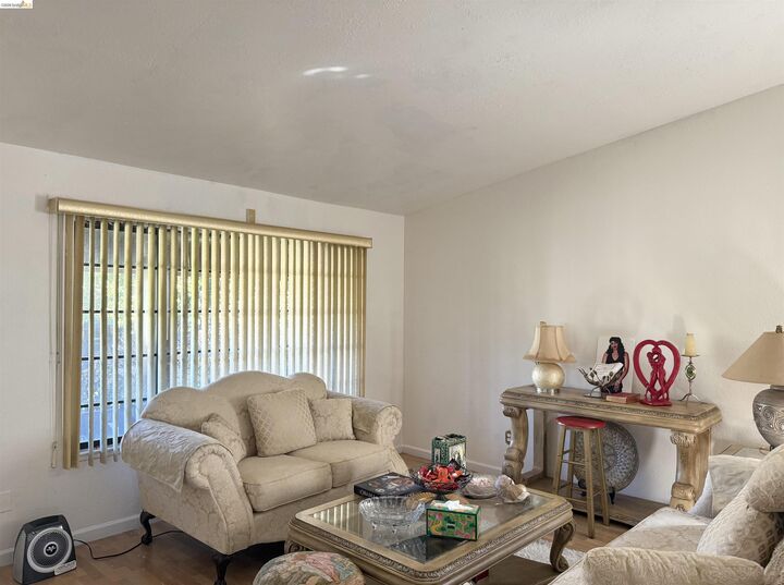 Property Photo: 133 Meadowlark Way CA 94547
