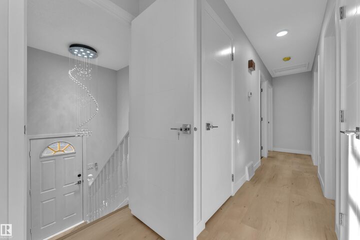Property Photo:  5118 17A Avenue NW  AB T6L 1A6 