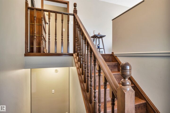 Property Photo:  46 Larkspur Crescent  AB T8N 2M5 