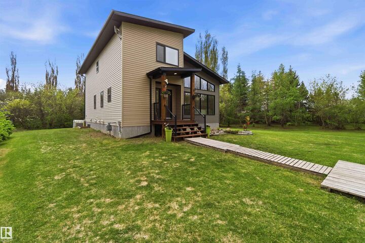 Property Photo: 2011 Twp Road 510 11 AB T7Y 2N4