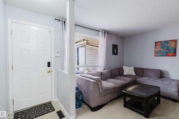 Property Photo:  15017 26 Street NW  AB T5Y 2G6 