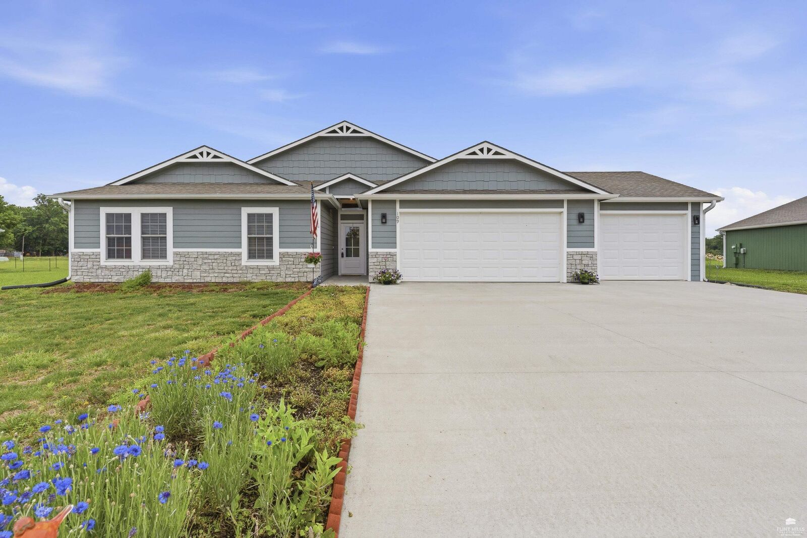 Property Photo: 109 Mill Valley Street KS 66401