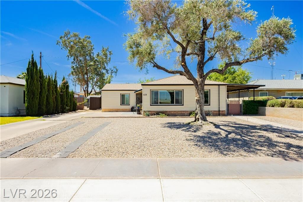Property Photo:  478 South Water Street  NV 89015 