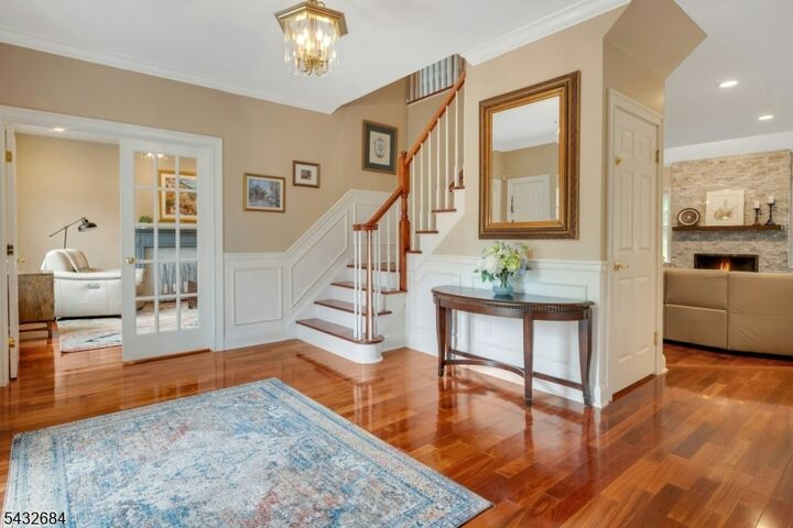 Property Photo:  26 Rainbow Dr  NJ 07946 