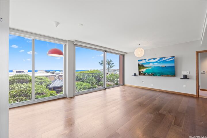 Property Photo: 1555 Kapiolani Boulevard 808 HI 96814
