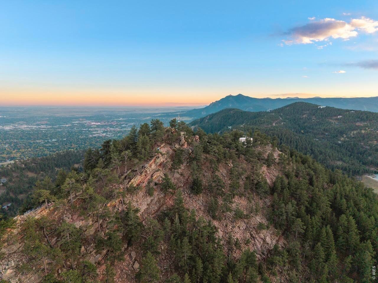 Property Photo: 634 Fountaintree Ln CO 80304