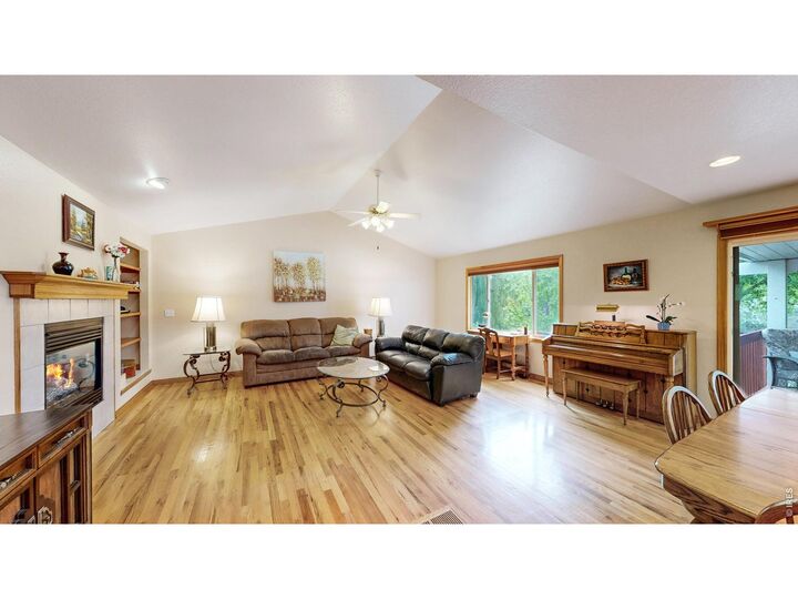 Property Photo: 626 Gilgalad Way CO 80526