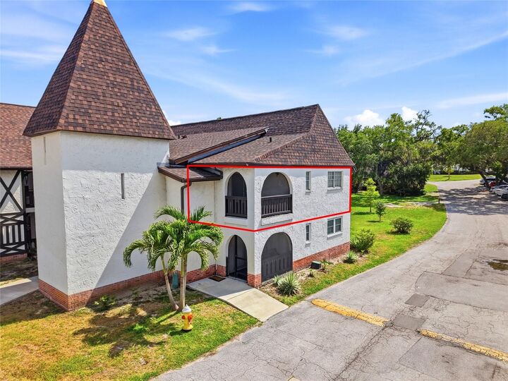 Property Photo:  316 N Bayshore Boulevard 208  FL 33759 