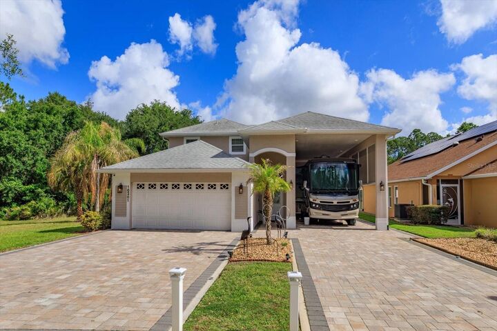Property Photo:  16201 Citrus Pkwy  FL 34714 