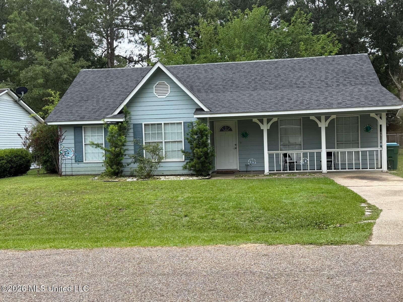 Property Photo:  3309 Neptune Drive  MS 39553 