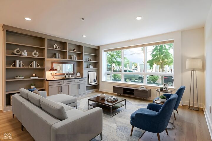 Property Photo:  1030 Jackson Street  IN 47201 