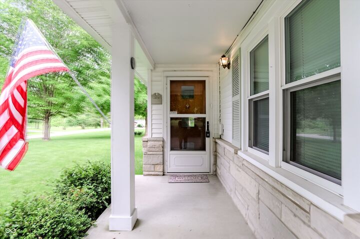 Property Photo:  1225 E 105th Street  IN 46280 