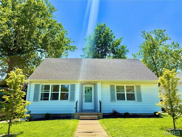 Property Photo:  1306 Pollock Road  MO 65265 
