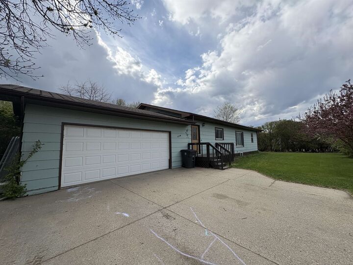 Property Photo:  112 Pleasant Ave N  ND 58785 