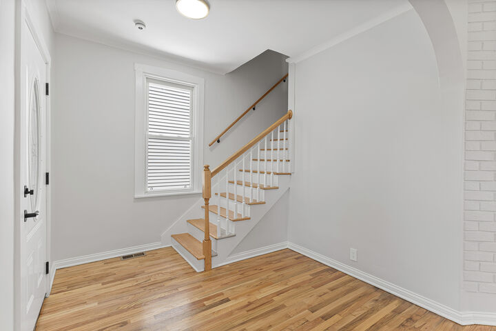 Property Photo:  929 N Latrobe Avenue  IL 60651 