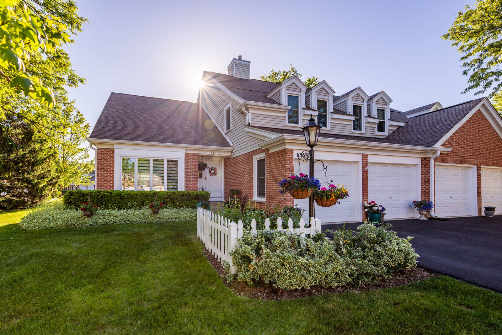 Property Photo:  636 Stirling Lane K  IL 60070 