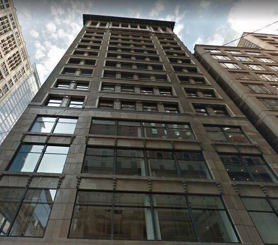 Property Photo: 6 E Monroe Street 601 IL 60603