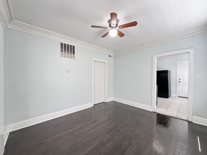 Property Photo: 8856 S Lowe Avenue 2R IL 60620
