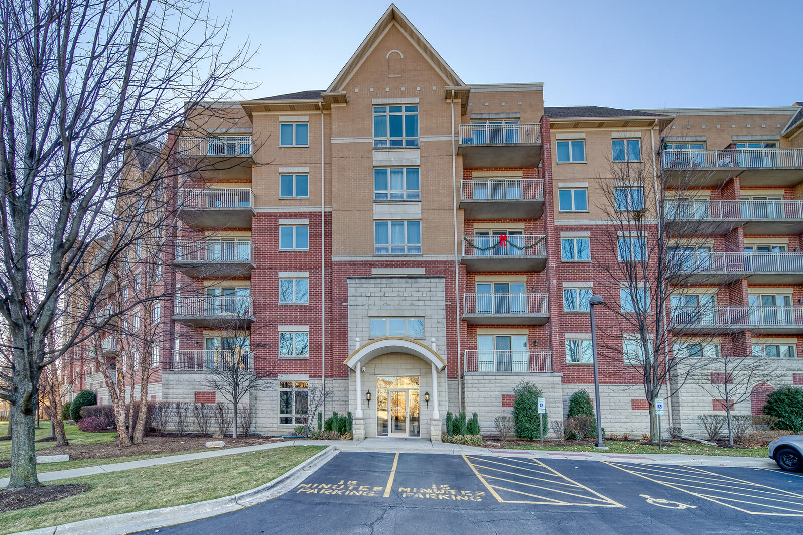 Property Photo: 8300 Concord Drive 211 IL 60053