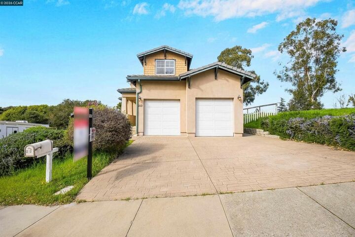 Property Photo: 213 N Rancho Pl CA 94803