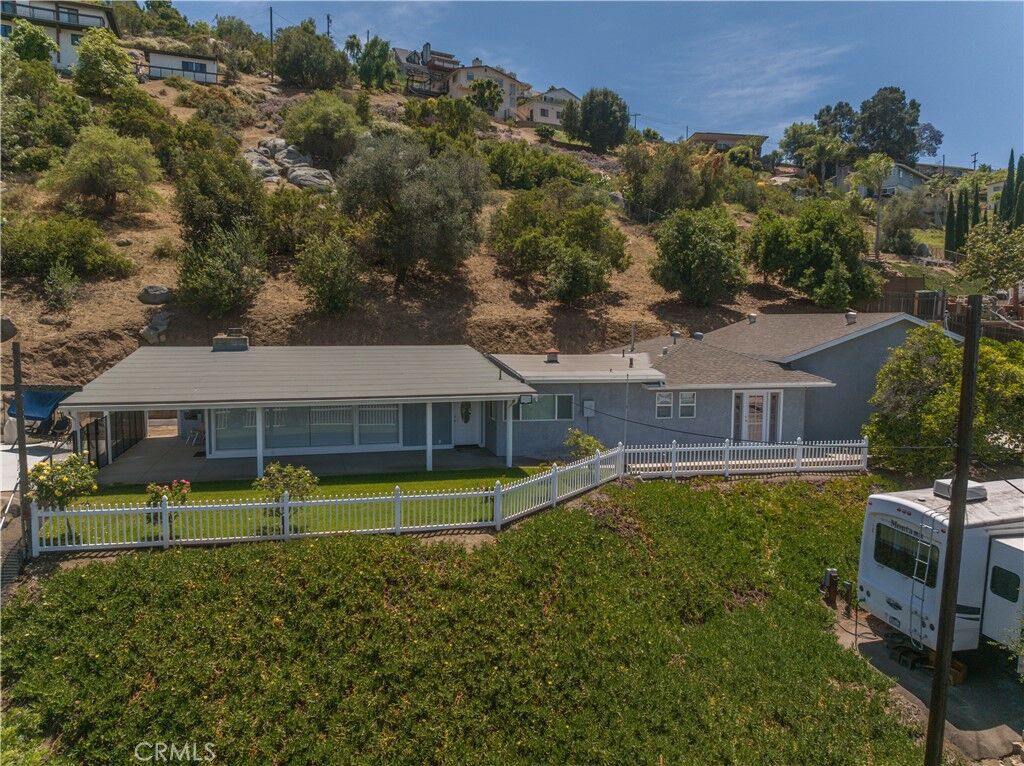 Property Photo:  897 Leland Place  CA 92019 