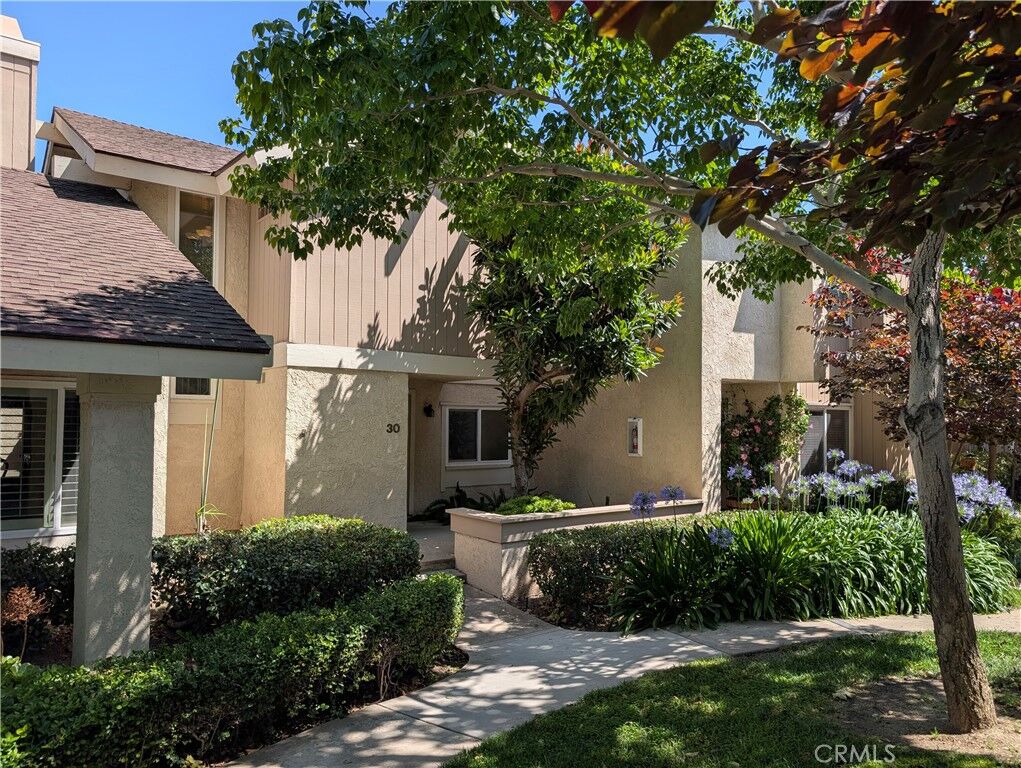 Property Photo:  30 Dragonfly  CA 92604 
