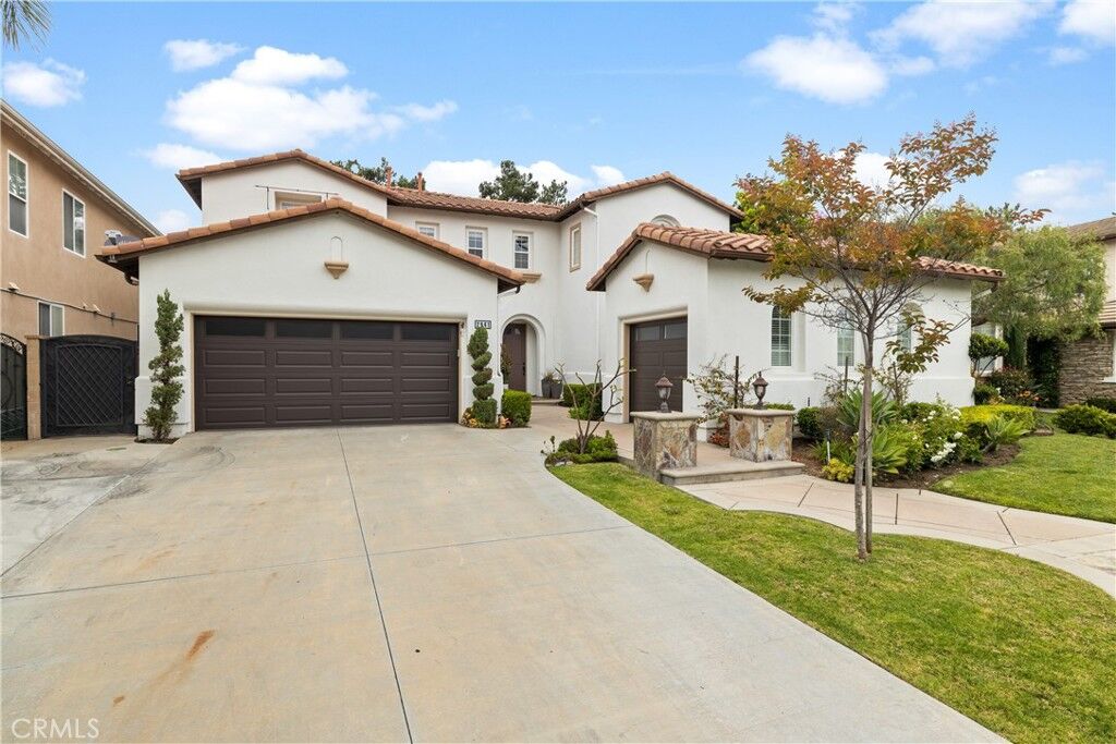 Property Photo: 2941 Arboridge Ct CA 92835